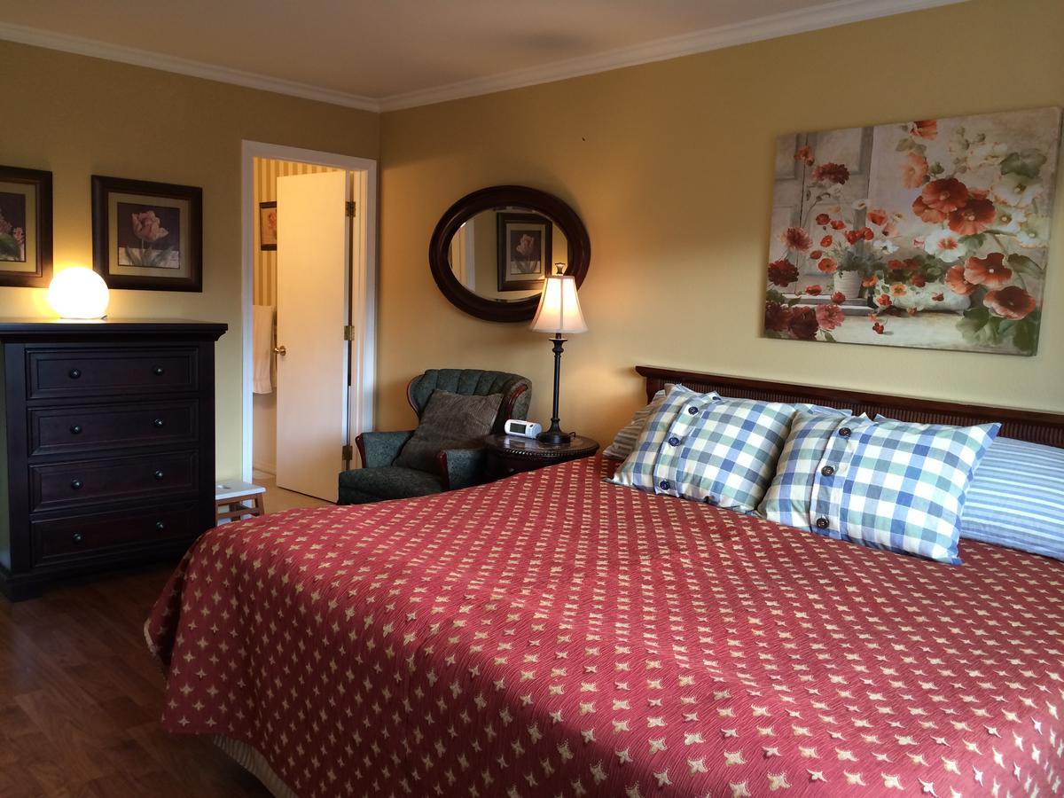 Reflection Lake Bed And Breakfast Anchorage Exterior photo