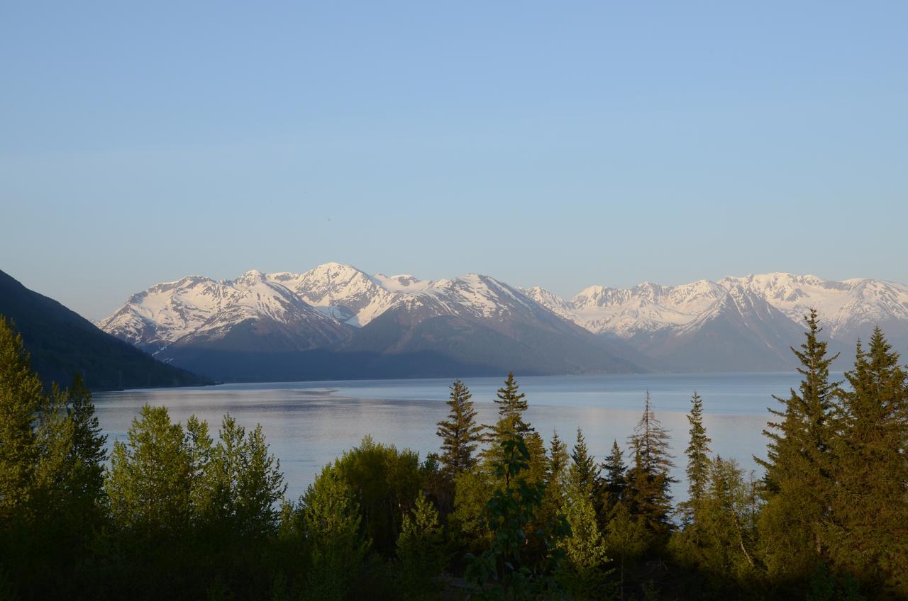 Reflection Lake Bed And Breakfast Anchorage Exterior photo