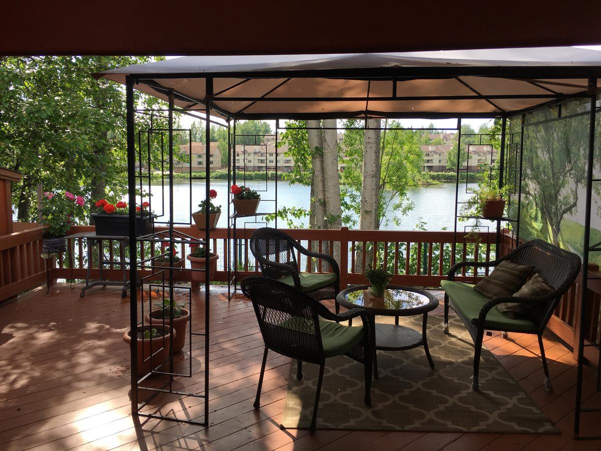 Reflection Lake Bed And Breakfast Anchorage Exterior photo